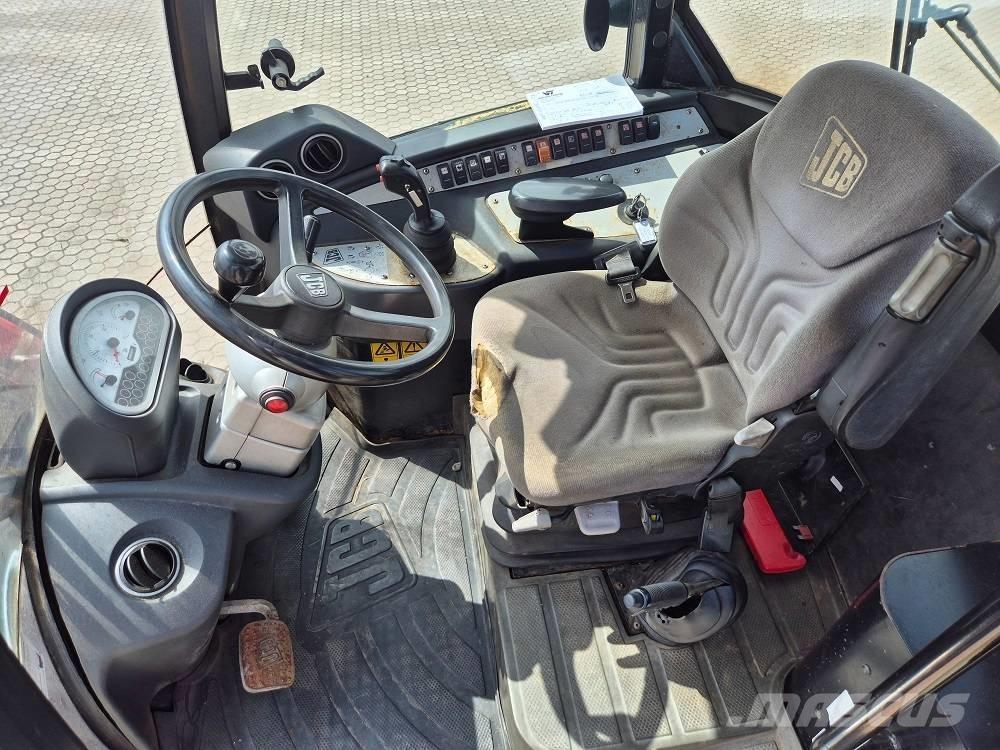 JCB 409 Фронтальні навантажувачі