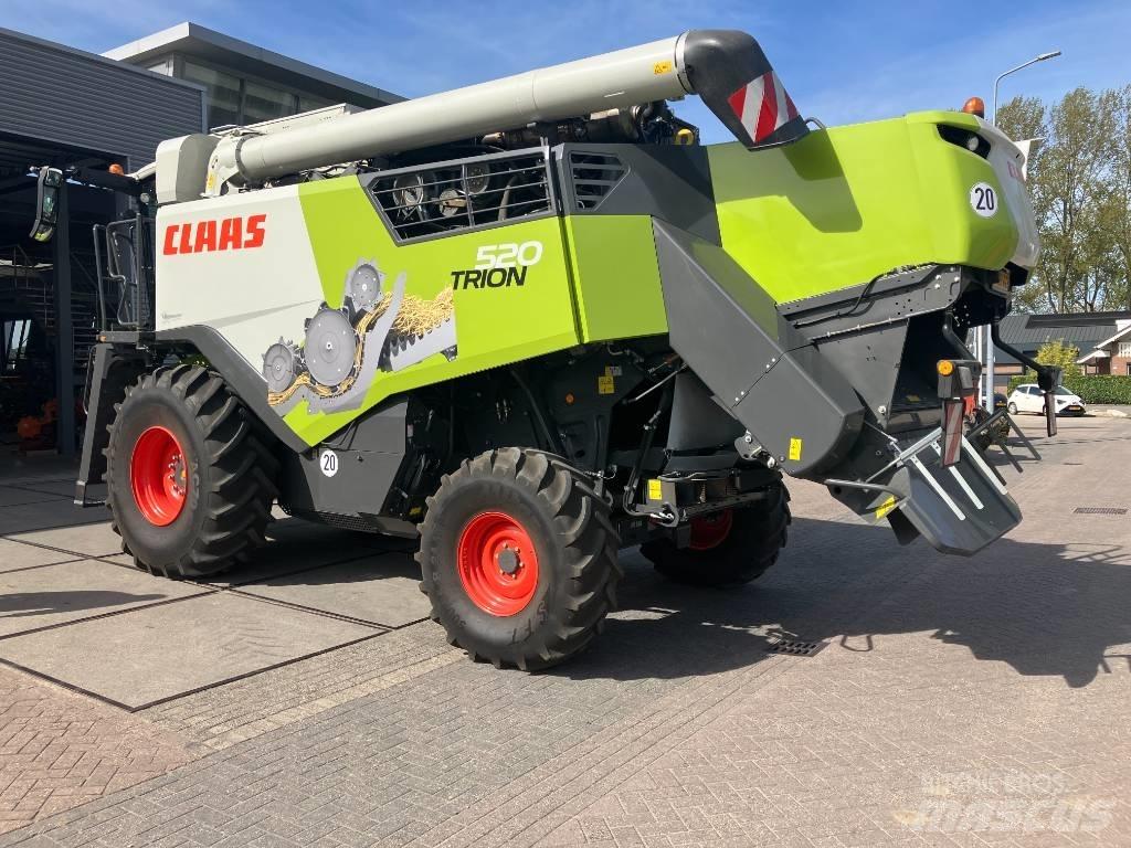 CLAAS Trion 520 Зернозбиральні комбайни