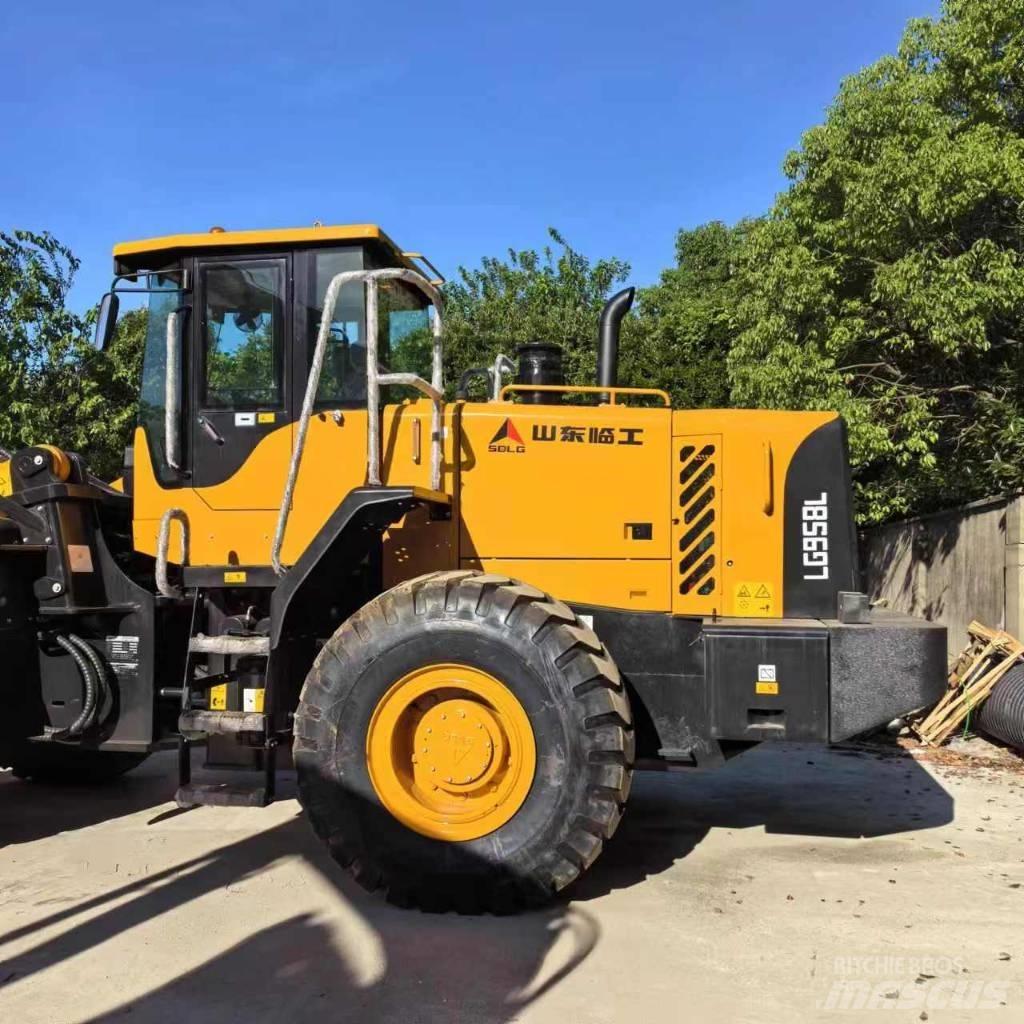 SDLG LG 958 L Фронтальні навантажувачі