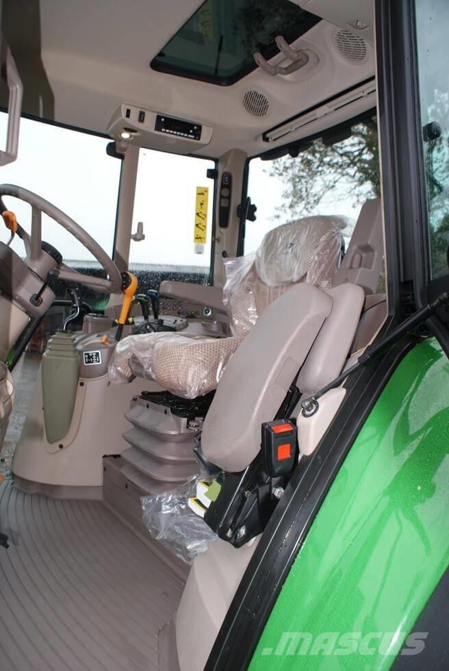 John Deere 6120 M Трактори