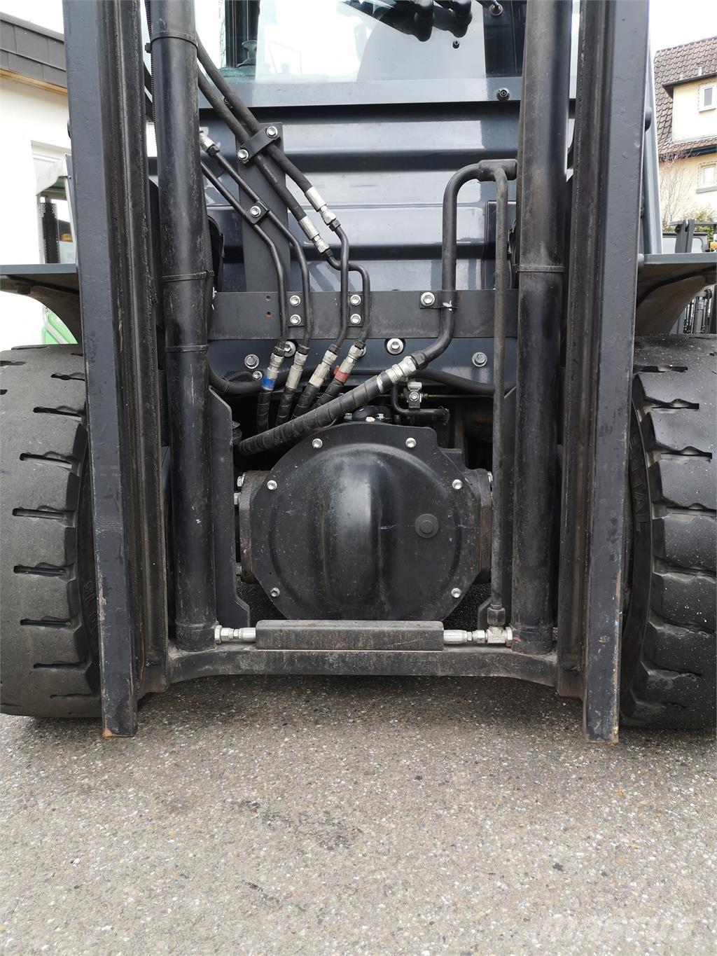 Toyota 02-8FDF30 Дизельні навантажувачі