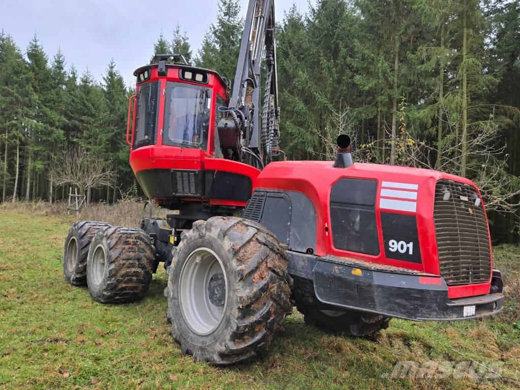 Komatsu 901 Харвестери