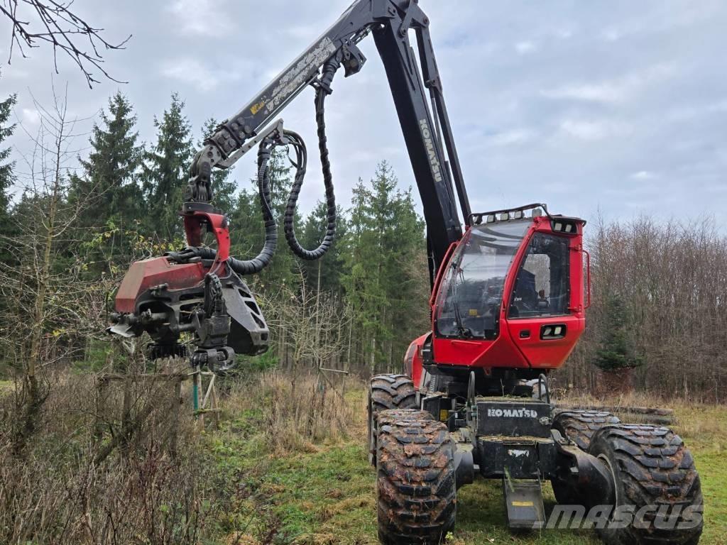 Komatsu 901 Харвестери