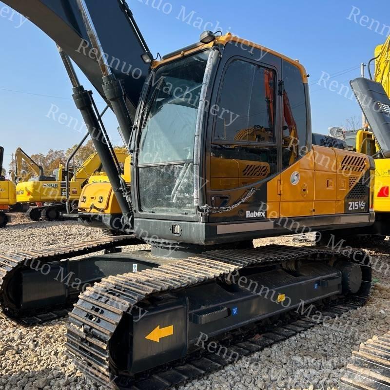 Hyundai 215VS Гусеничні екскаватори