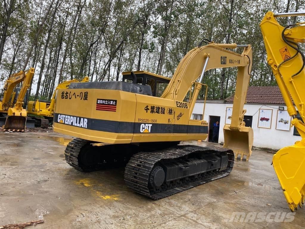 CAT E200B Гусеничні екскаватори