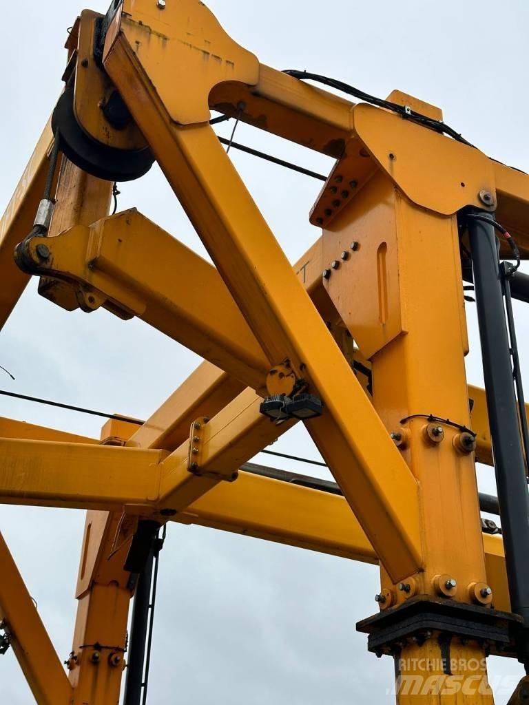 Combilift SC 3 T Навантажувачі для контейнерів