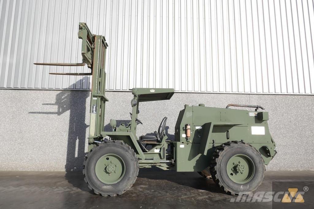 CASE M4K Ex-army Навантажувачі підвищеної прохідності