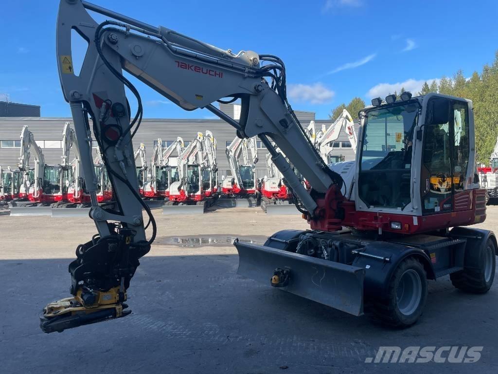 Takeuchi TB 295W Колісні екскаватори