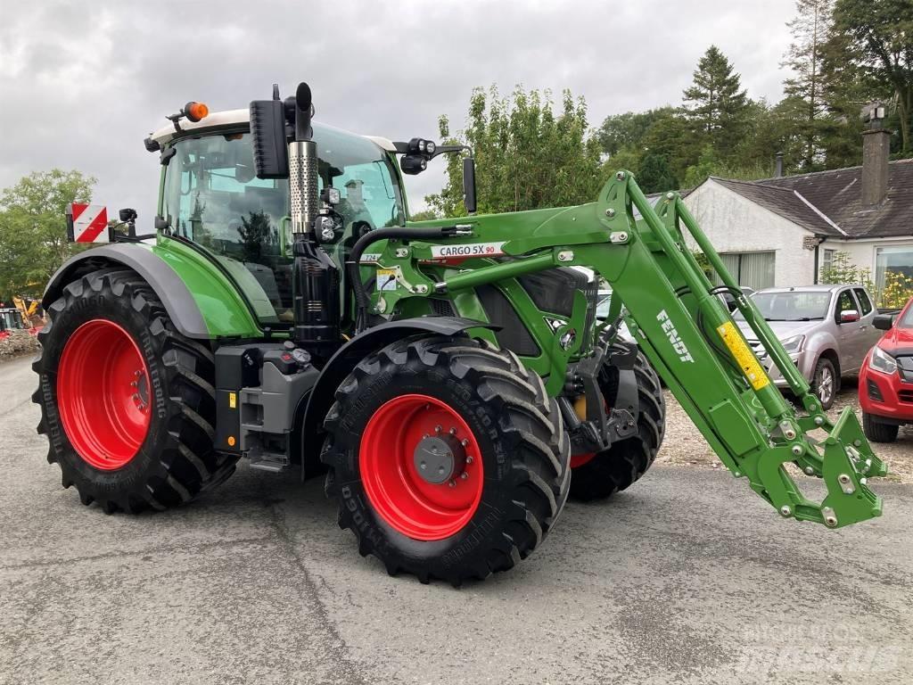 Fendt 724 Profi Plus Трактори
