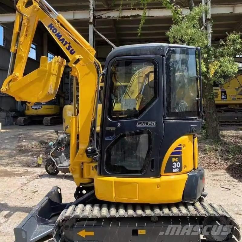 Komatsu PC 30 Міні-екскаватори < 7т