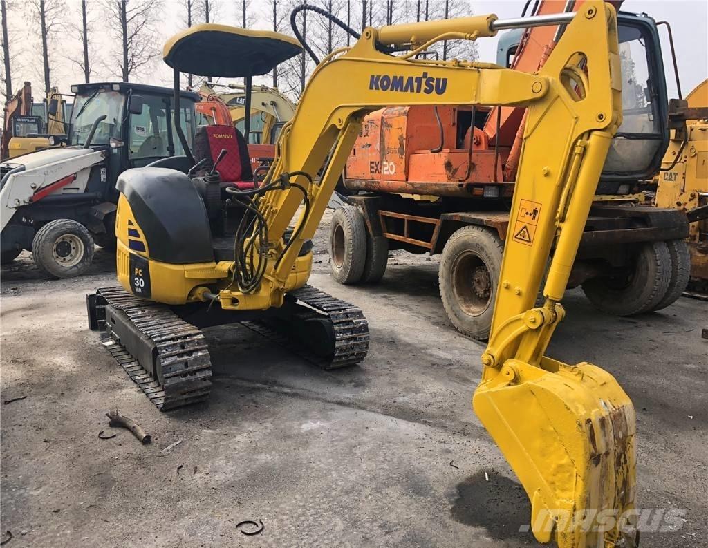Komatsu PC30 Міні-екскаватори < 7т