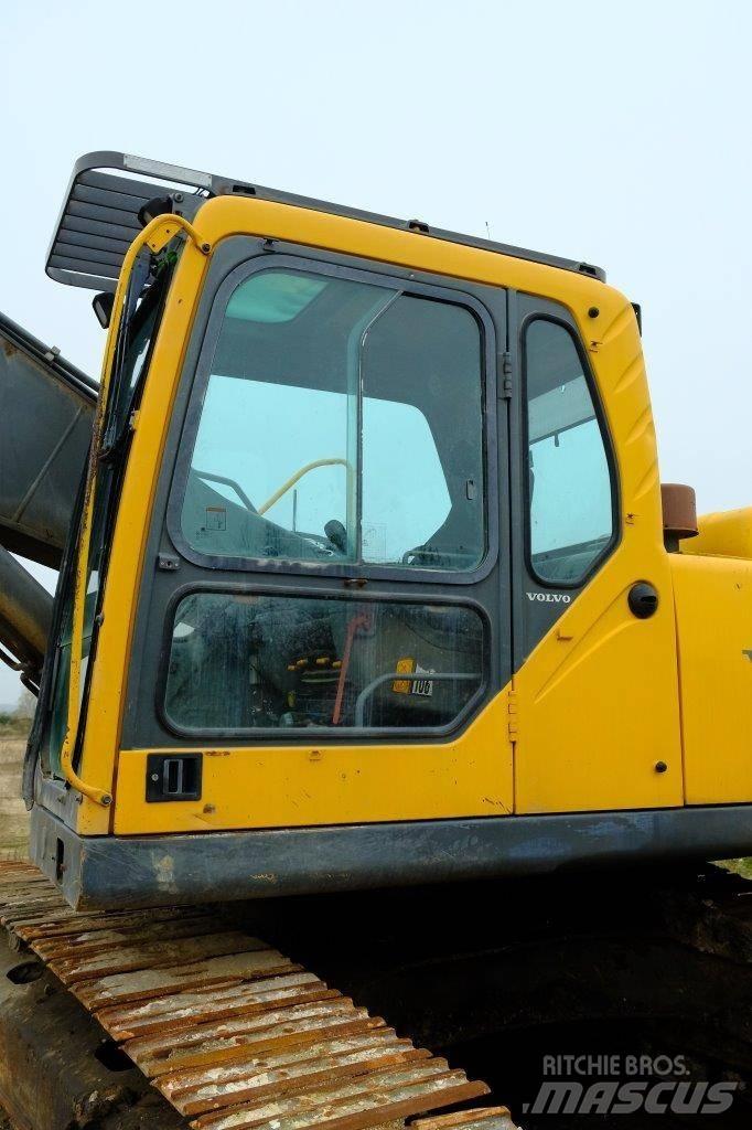 Volvo EC 240 kabina Кабіна