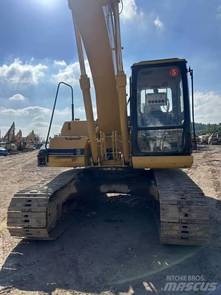 CAT 320 B L Гусеничні екскаватори