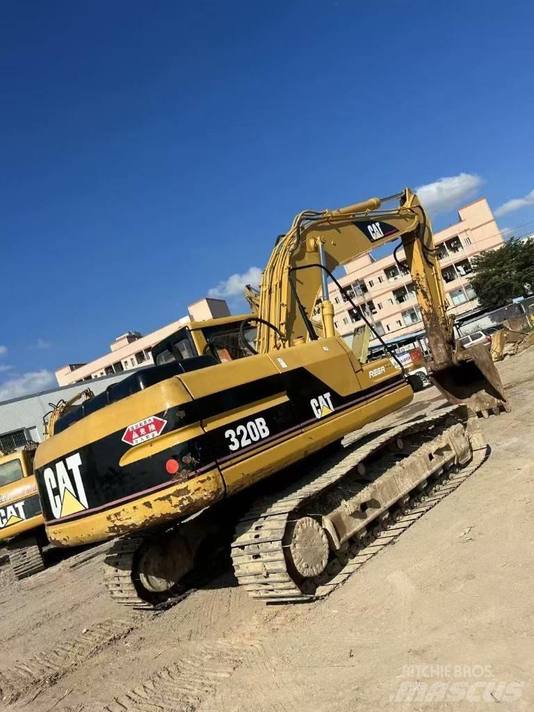 CAT 320 B L Гусеничні екскаватори