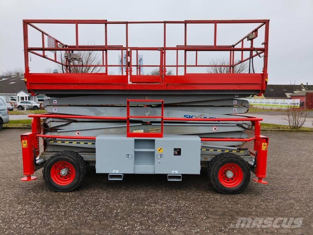 SkyJack SJ 9250 RT Підйомники-ножиці