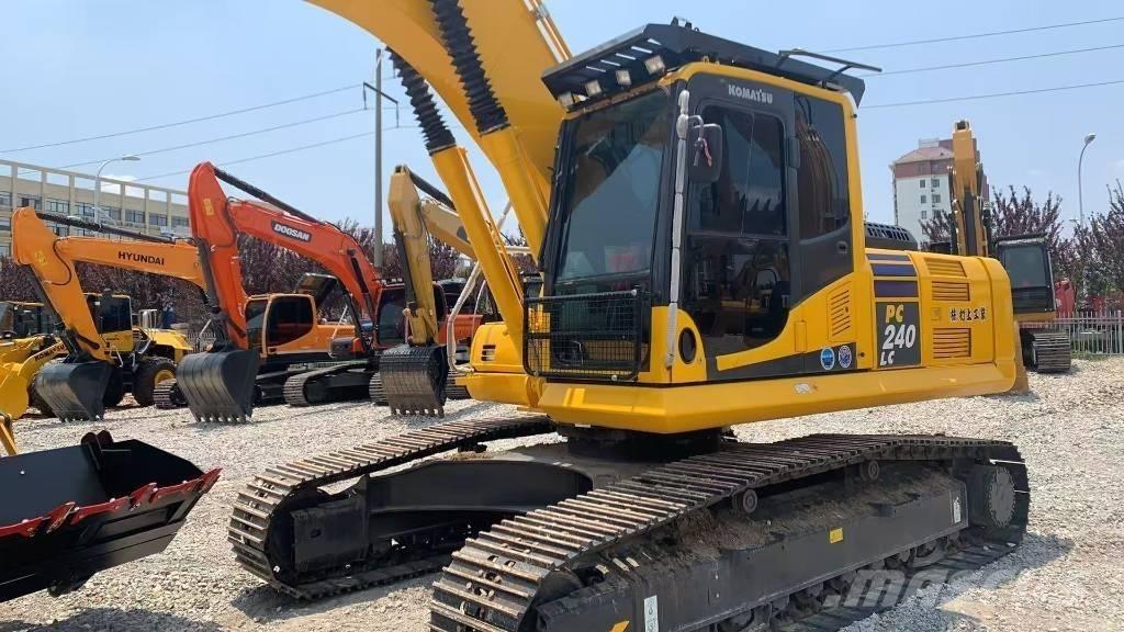 Komatsu PC 240 LC Гусеничні екскаватори