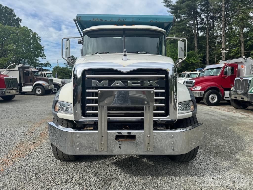 Mack Granite CT 713 Самоскиди