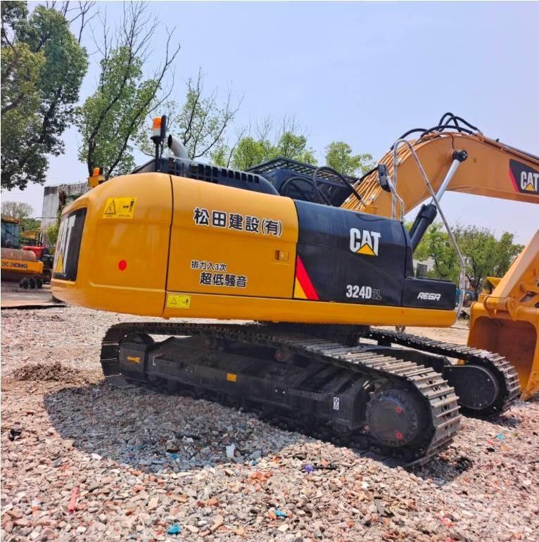 CAT 324 D2L Гусеничні екскаватори