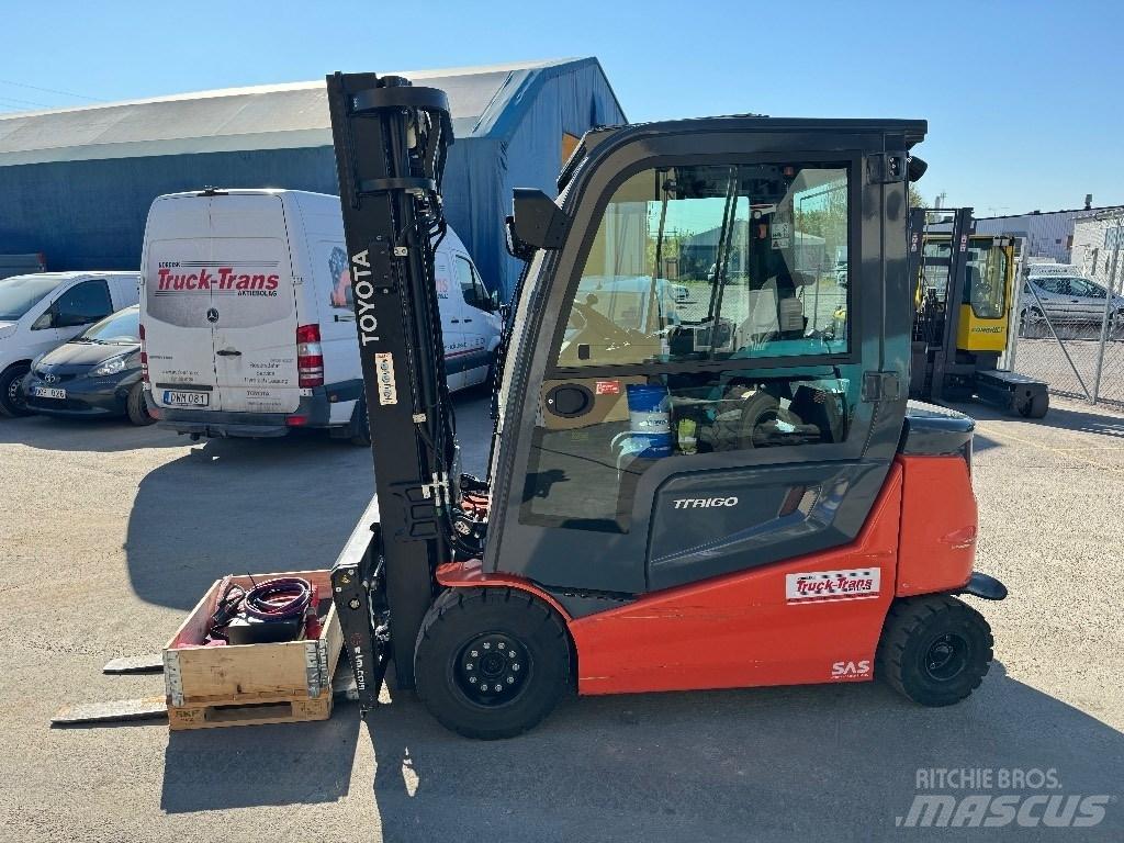 Toyota 9FBM30T Електронавантажувачі