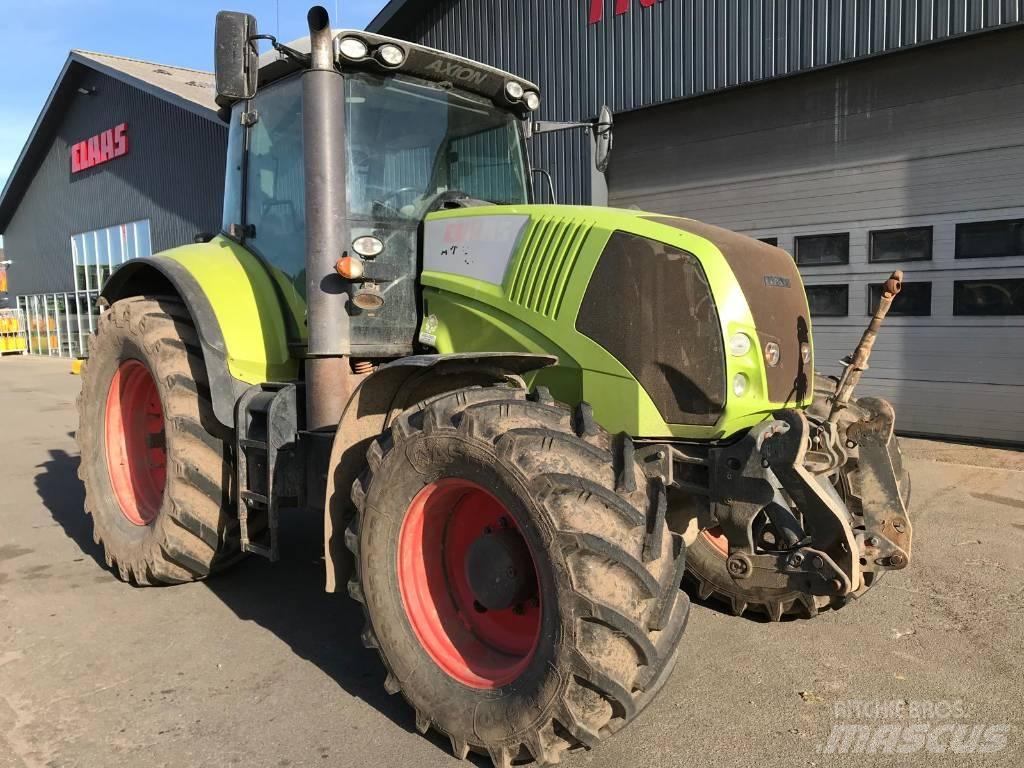 CLAAS AXION 810 Трактори