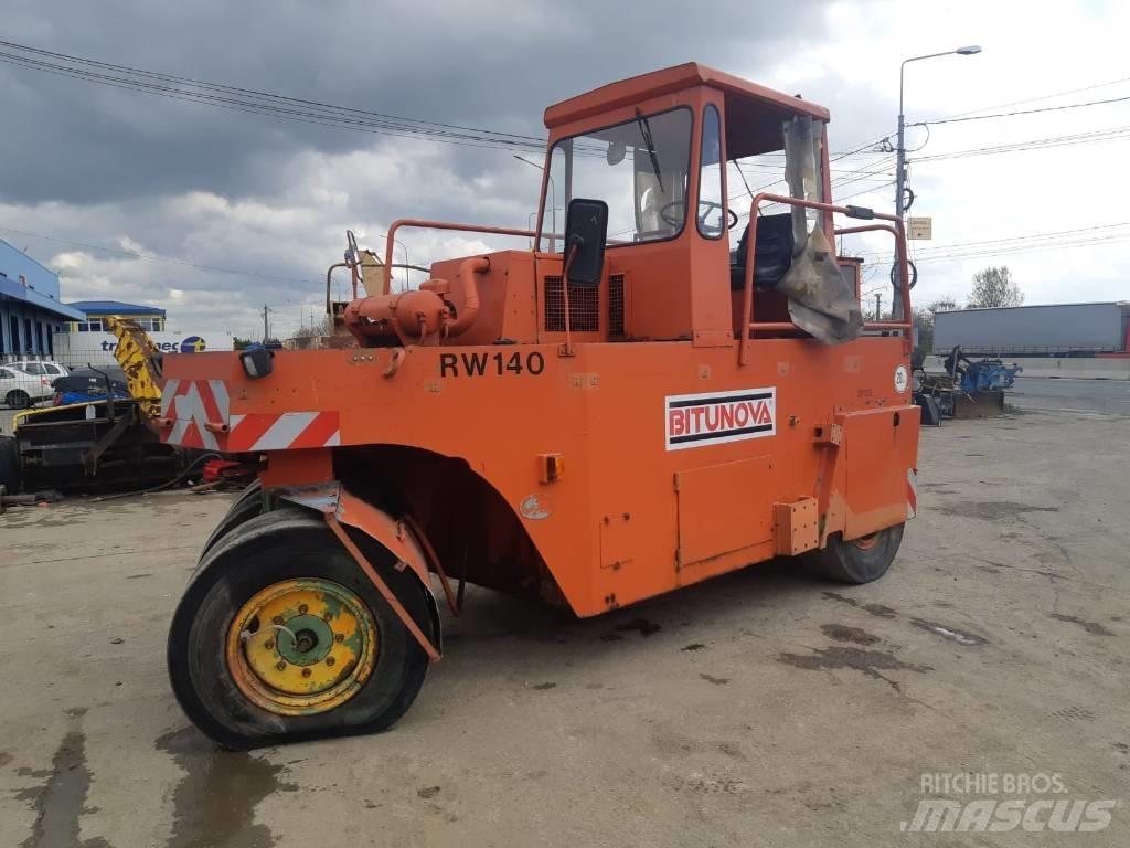 MBU RW140 Пневматичні катки