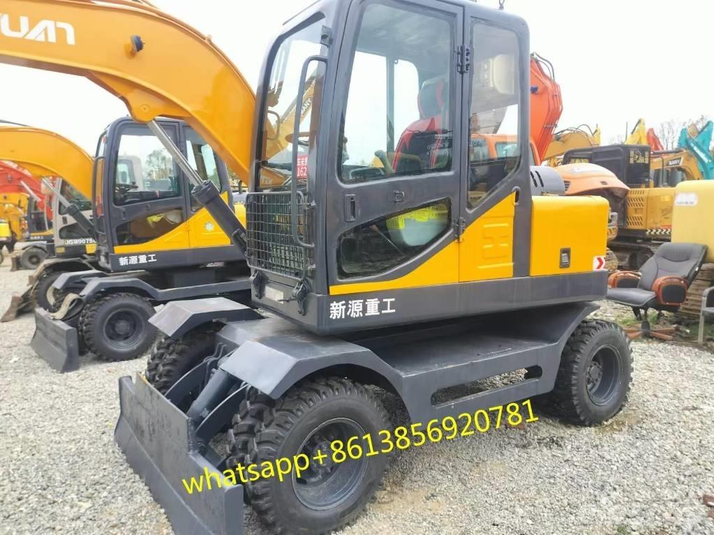 Xinyuan XYB75-9 Колісні екскаватори