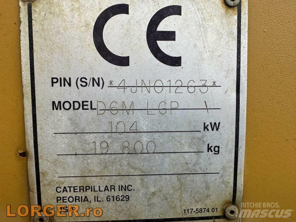 CAT D 6 M LGP Гусеничні бульдозери