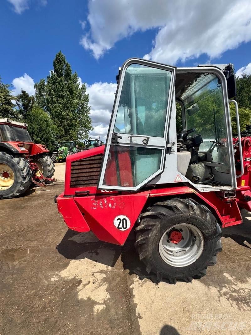 Weidemann 3006 Фронтальні навантажувачі