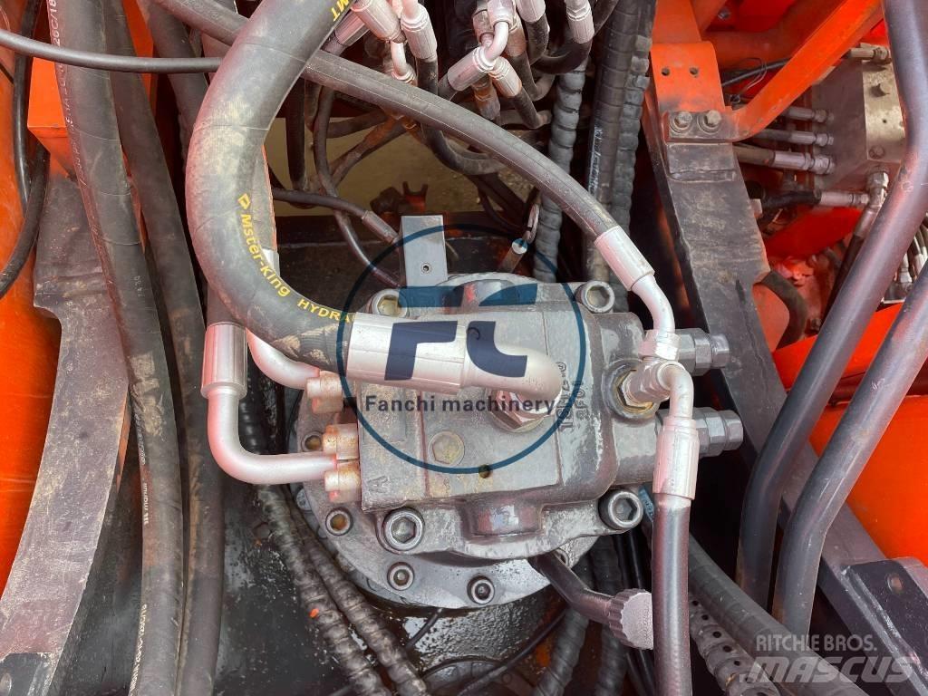 Doosan DX300 Гусеничні екскаватори