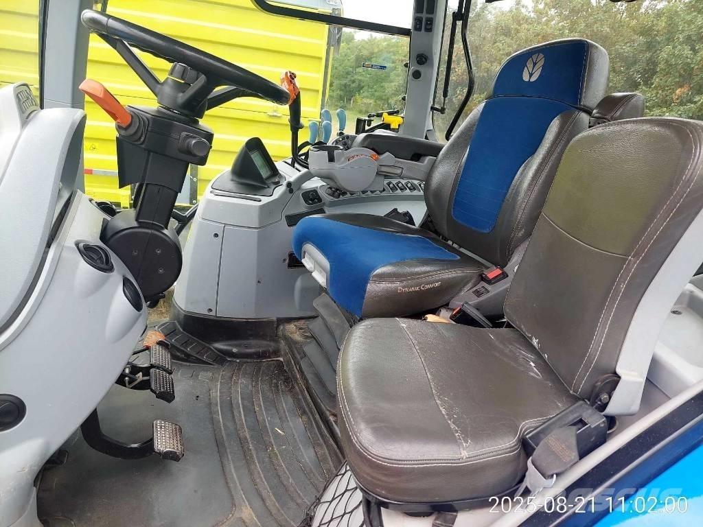 New Holland T 7.230 Трактори