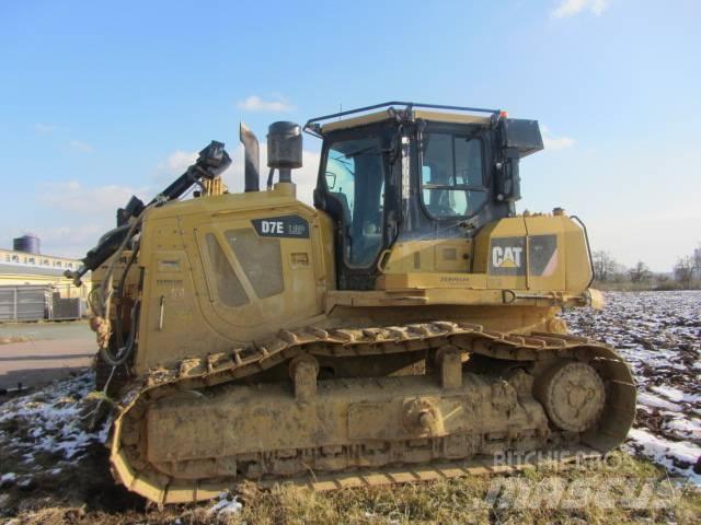 CAT D 7 E Гусеничні бульдозери