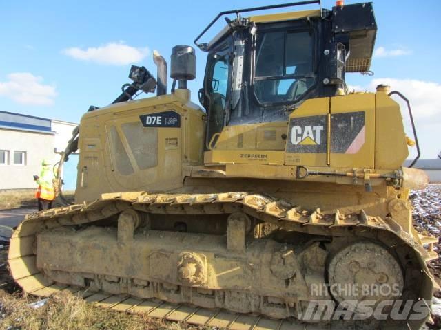 CAT D 7 E Гусеничні бульдозери