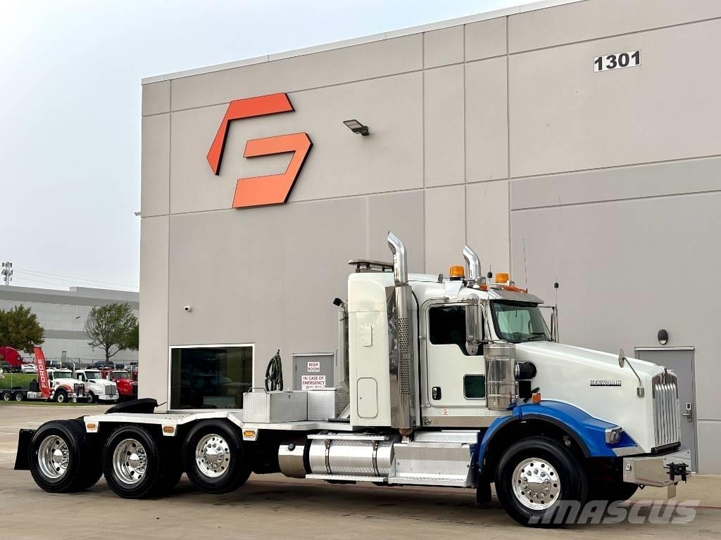 Kenworth T 800 Тягачі