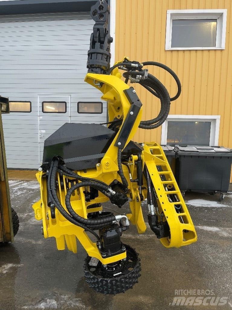 John Deere 758HD Валочні головки