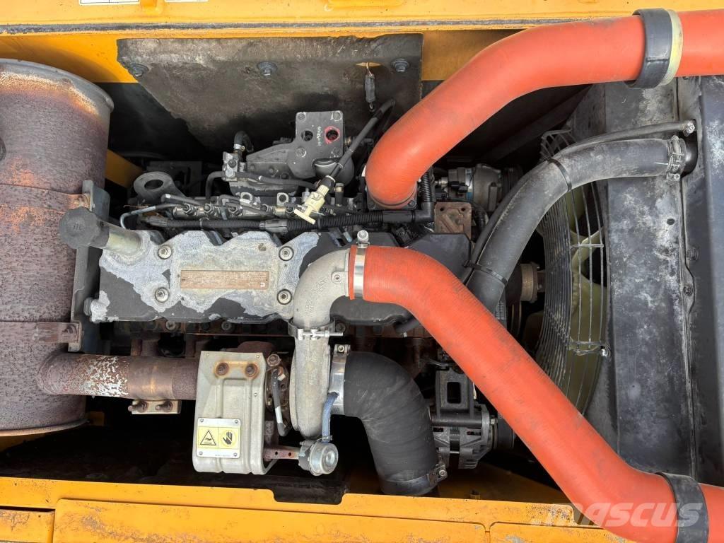Hyundai 140W-9 Колісні екскаватори