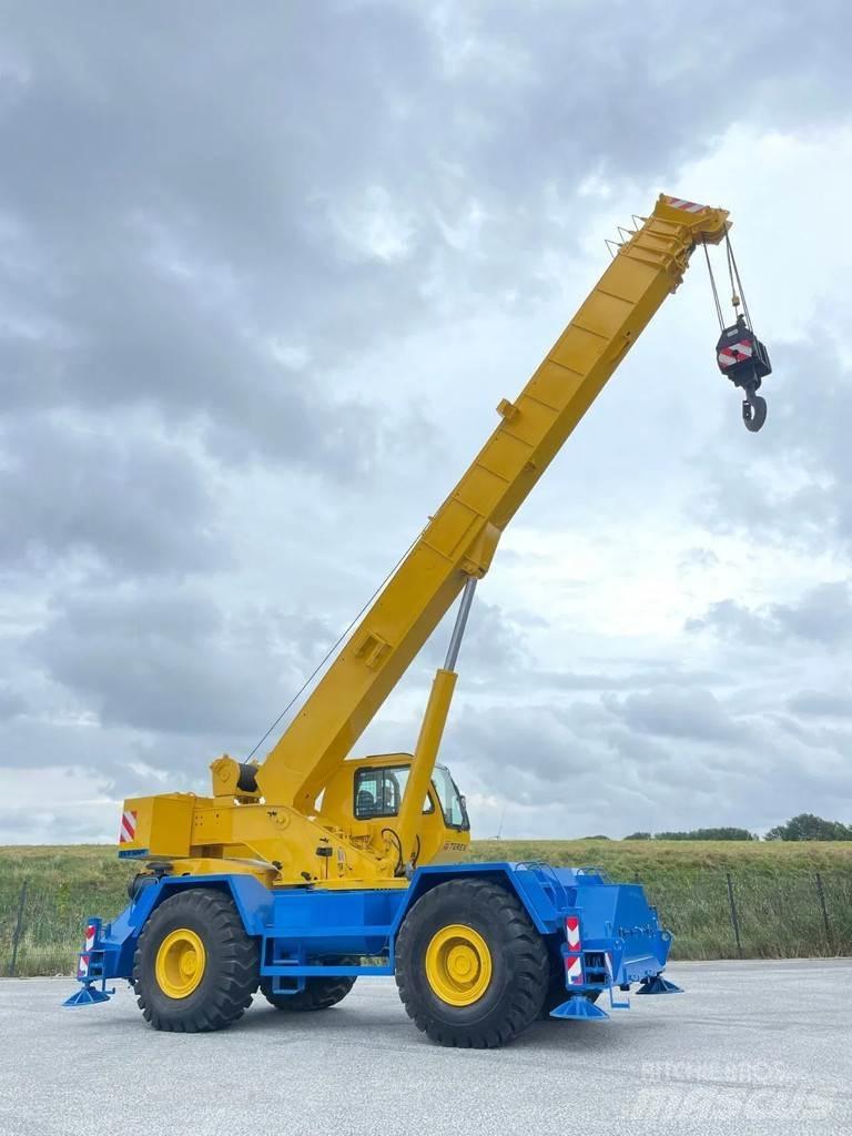 Terex RT555-1 автокрани всюдиходи