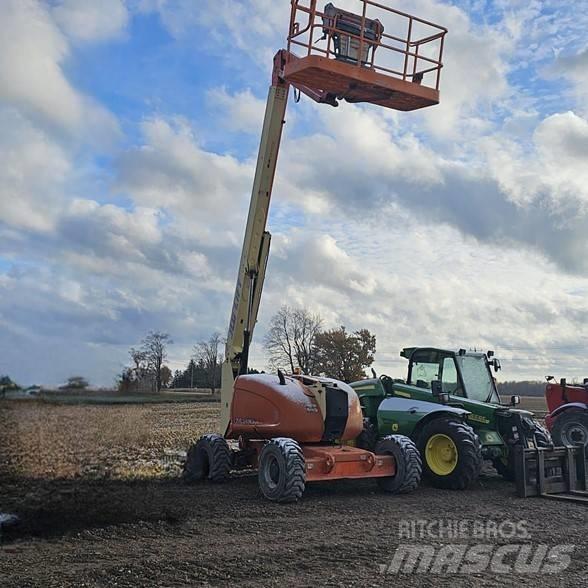 JLG 600AJ Колінчаті підйомники