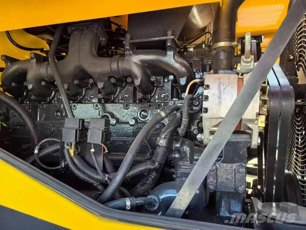 Komatsu WA 470 Фронтальні навантажувачі