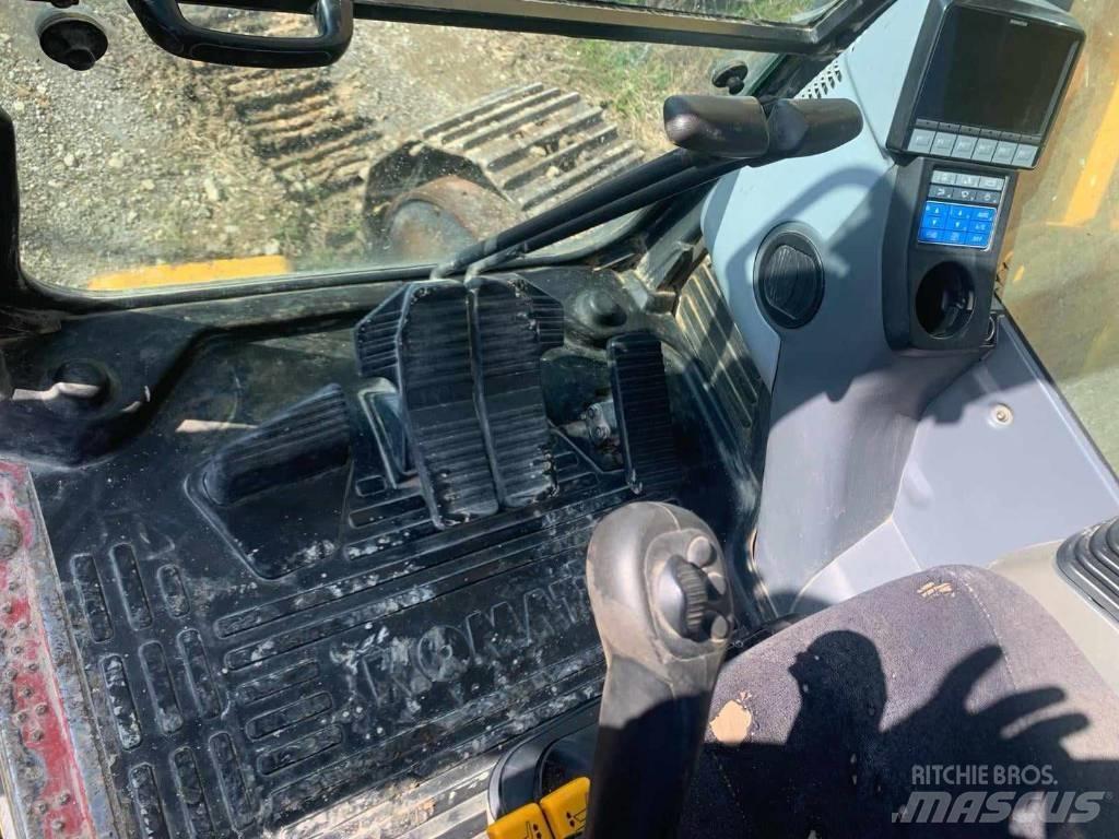 Komatsu PC 230 NHD Гусеничні екскаватори