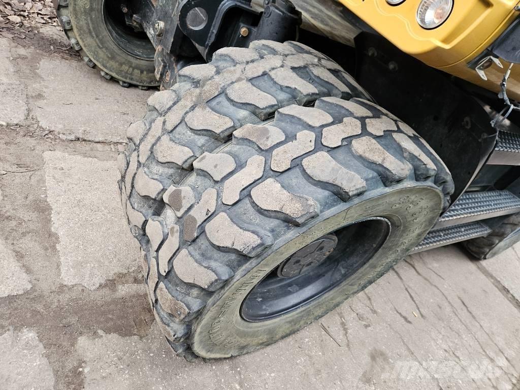 CAT m 314 F Колісні екскаватори