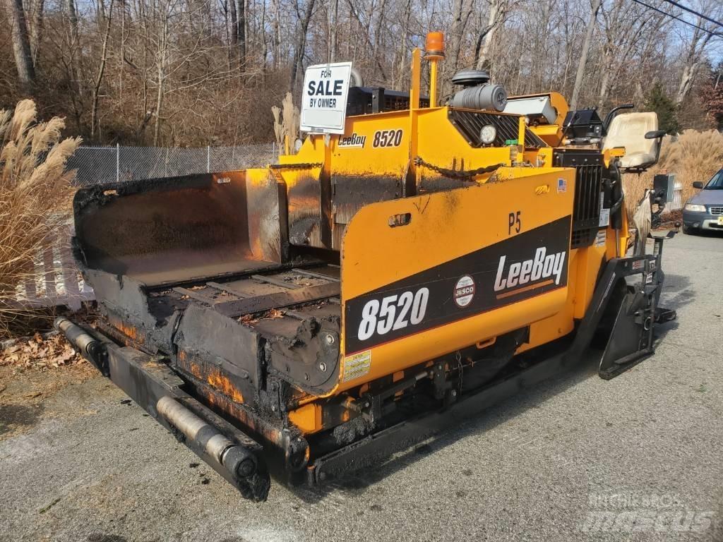 LeeBoy 8520C Асфальтовкладачі