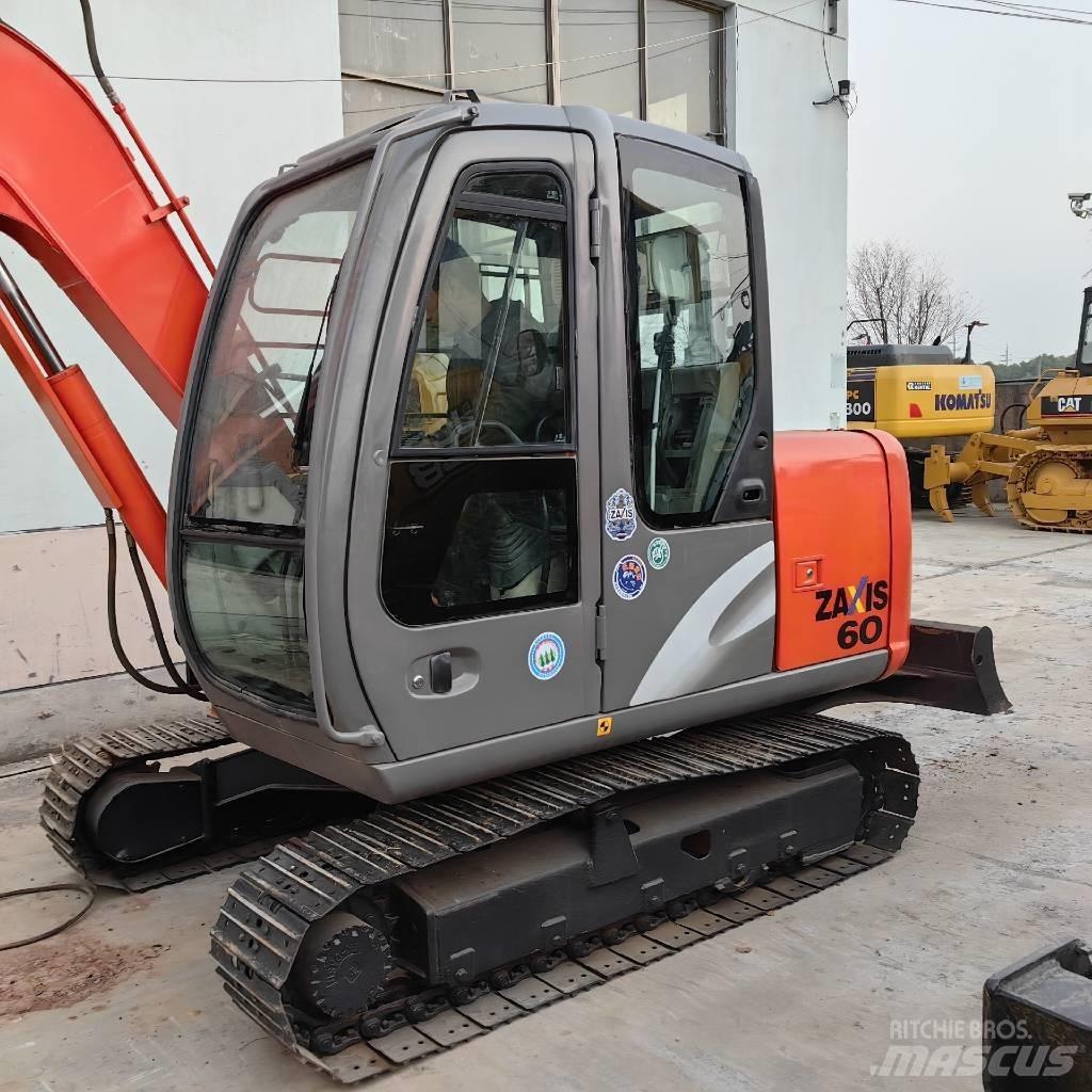 Hitachi ZX 60 Міні-екскаватори < 7т