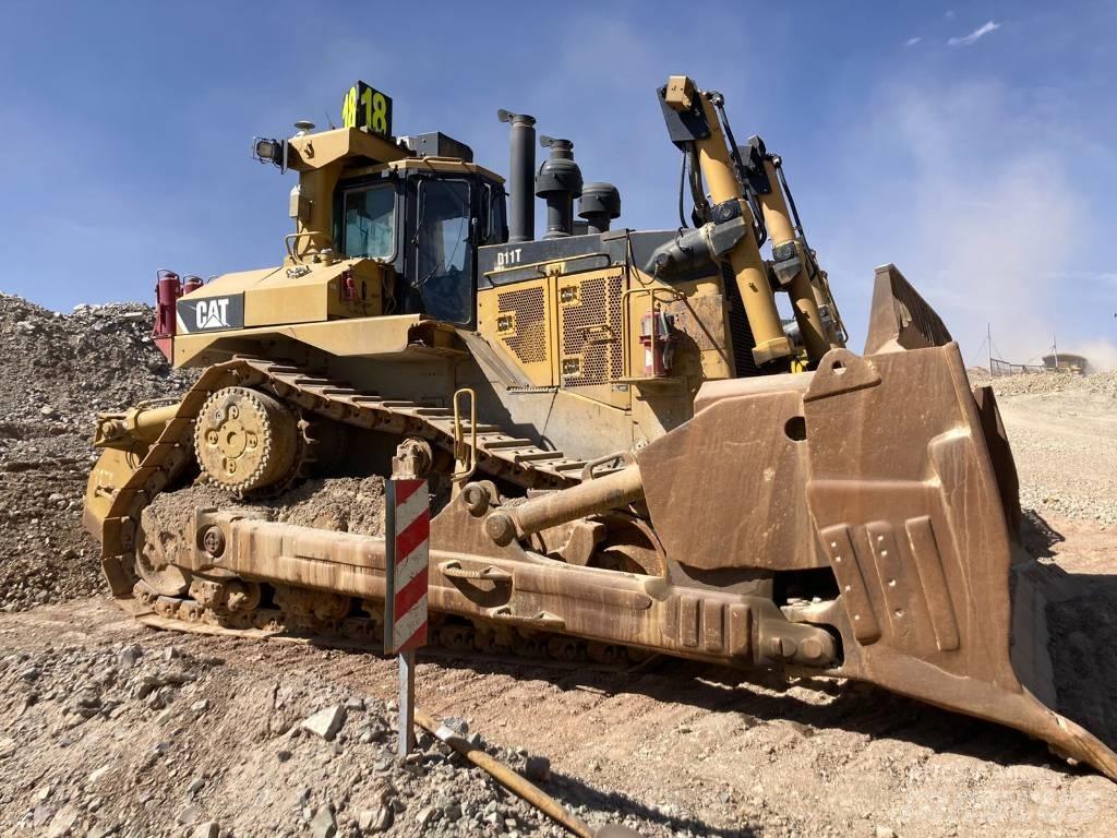 CAT D 11 T Гусеничні бульдозери
