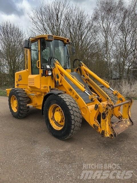 JCB 411 B Фронтальні навантажувачі