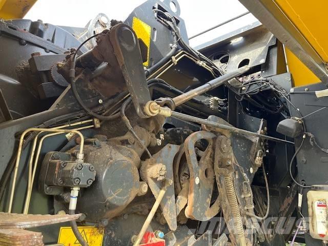 New Holland BB 940 A Тюкові прес-підбирачі