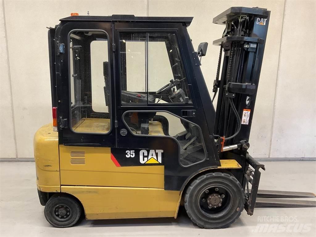 CAT EP15KRT Електронавантажувачі