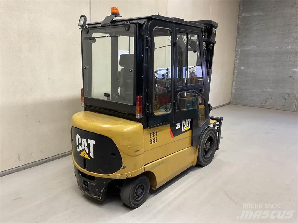 CAT EP15KRT Електронавантажувачі