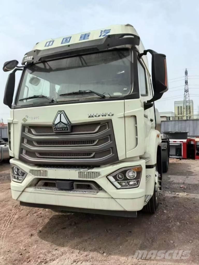 Howo 380 6x4 Тягачі