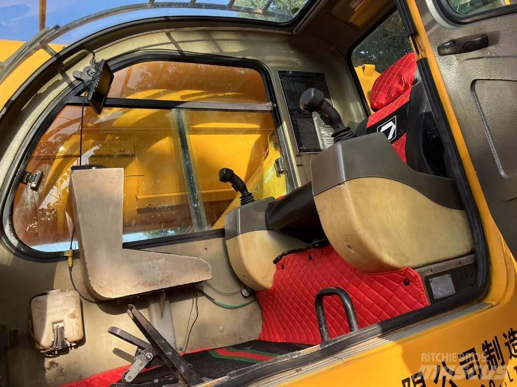 XCMG QY70KA автокрани