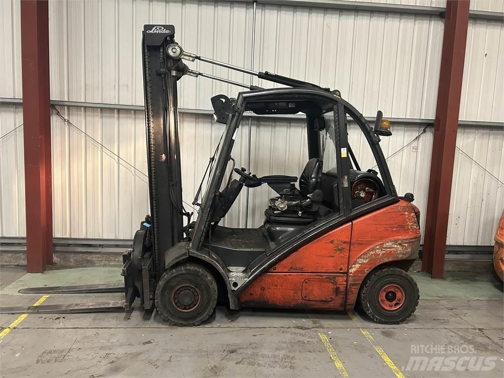 Linde H25T Газові навантажувачі